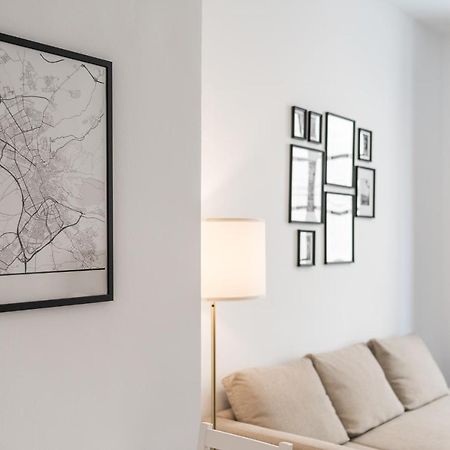 Moderno Apartamento Centro De Granada 2 エクステリア 写真