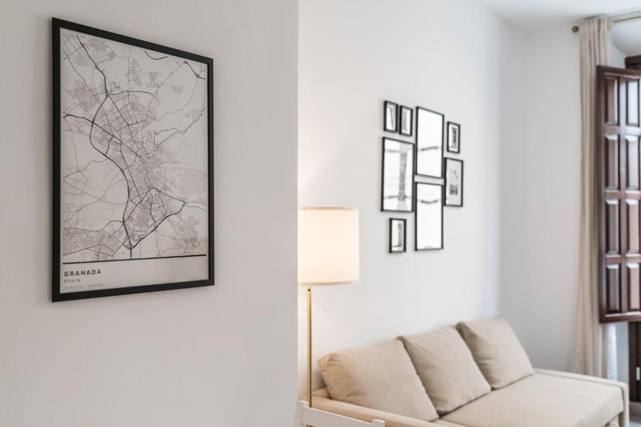 Moderno Apartamento Centro De Granada 2 エクステリア 写真