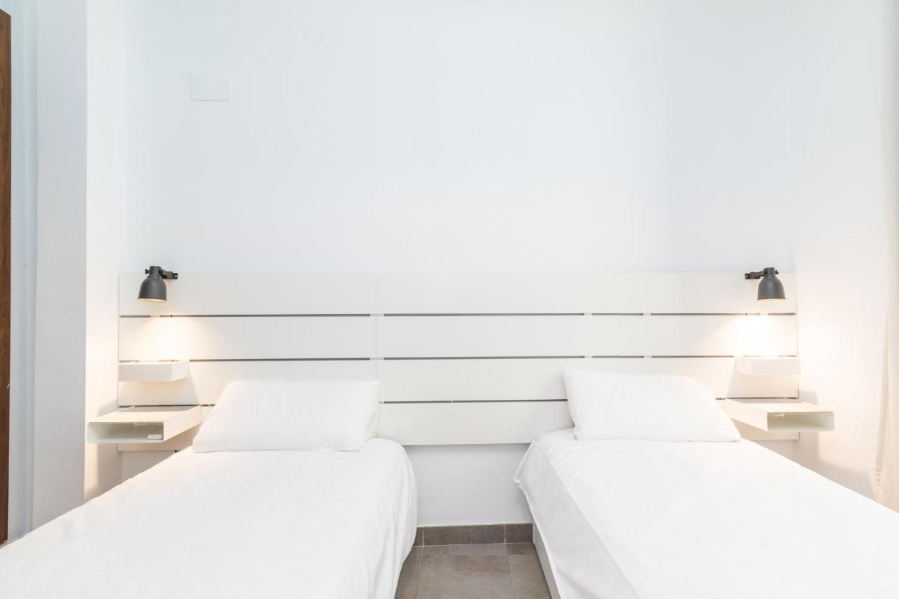 Moderno Apartamento Centro De Granada 2 エクステリア 写真