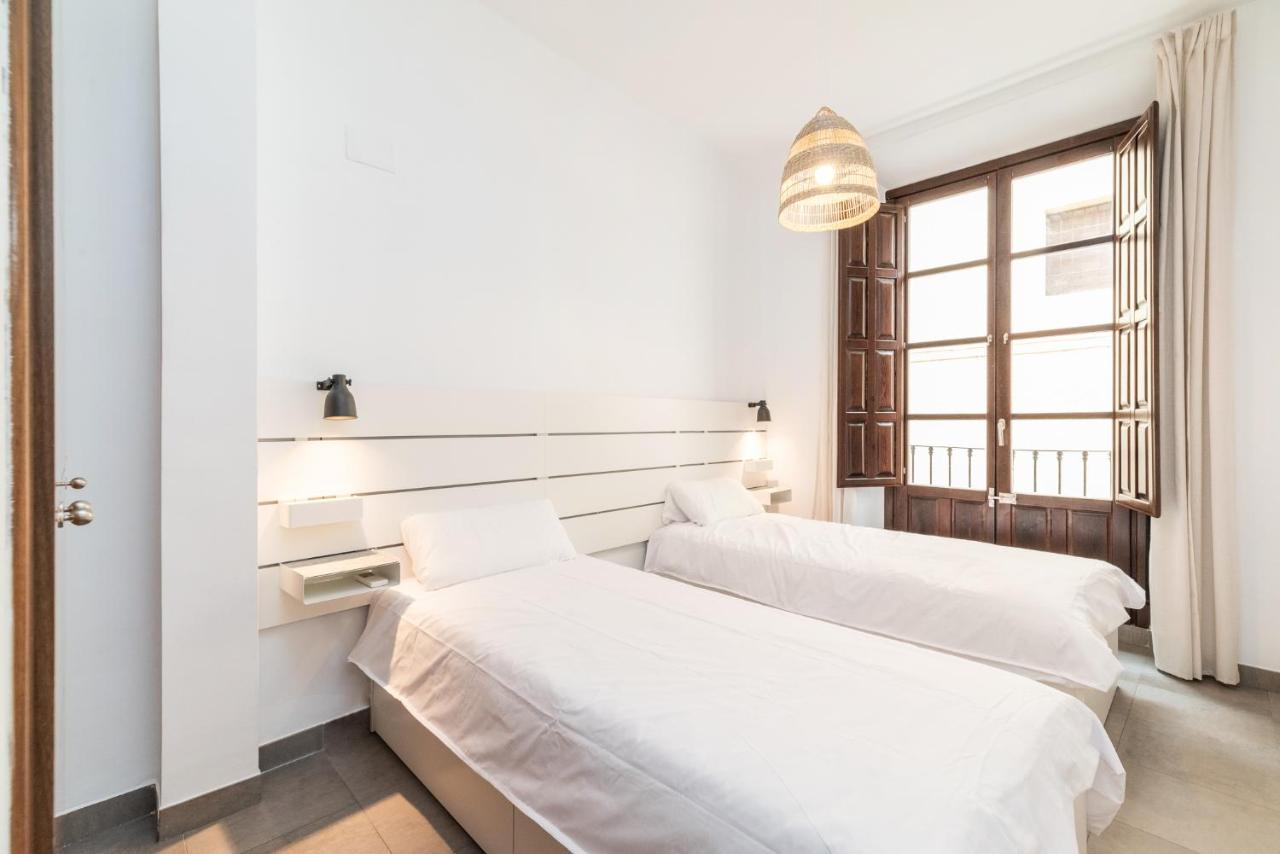 Moderno Apartamento Centro De Granada 2 エクステリア 写真