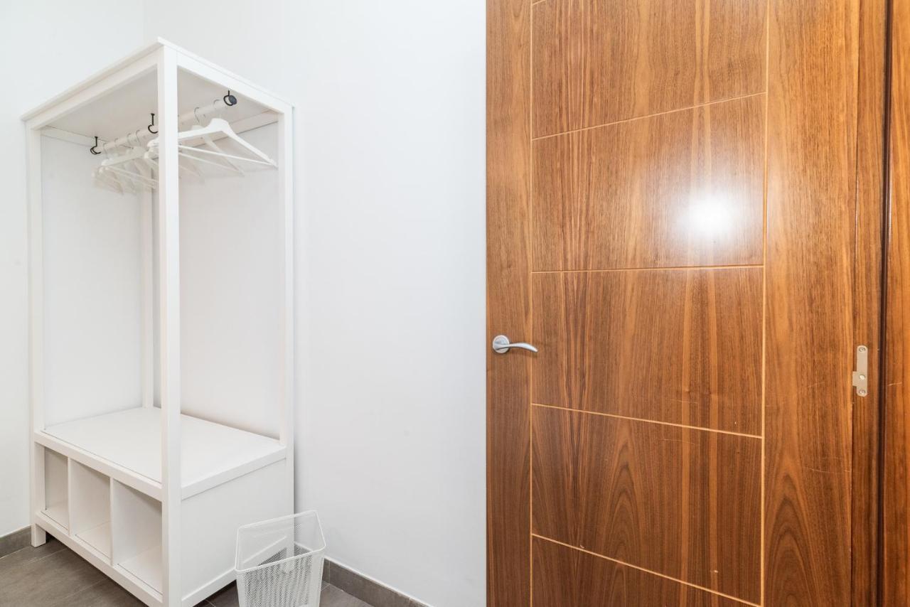 Moderno Apartamento Centro De Granada 2 エクステリア 写真
