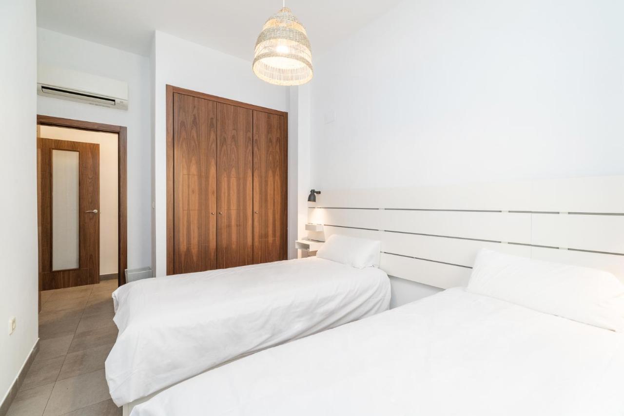 Moderno Apartamento Centro De Granada 2 エクステリア 写真