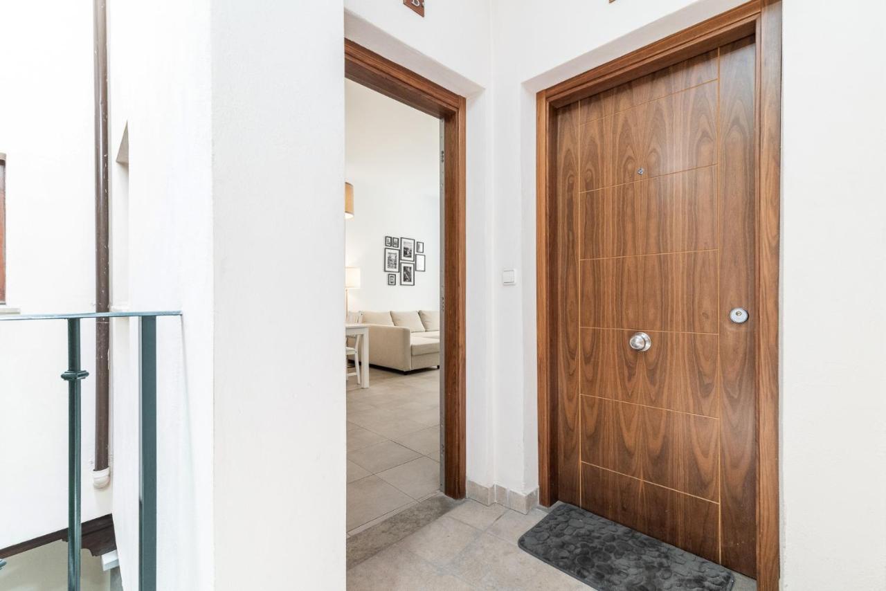 Moderno Apartamento Centro De Granada 2 エクステリア 写真