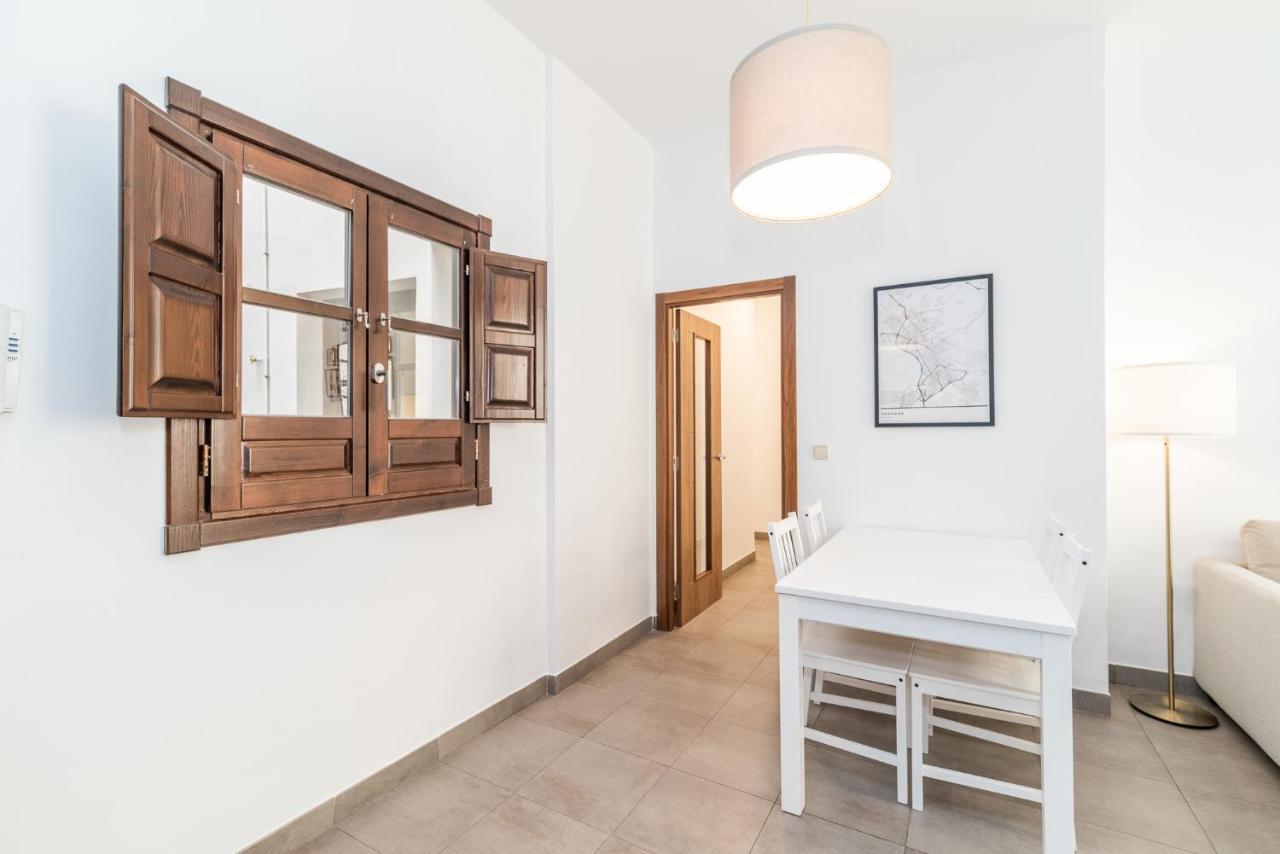 Moderno Apartamento Centro De Granada 2 エクステリア 写真