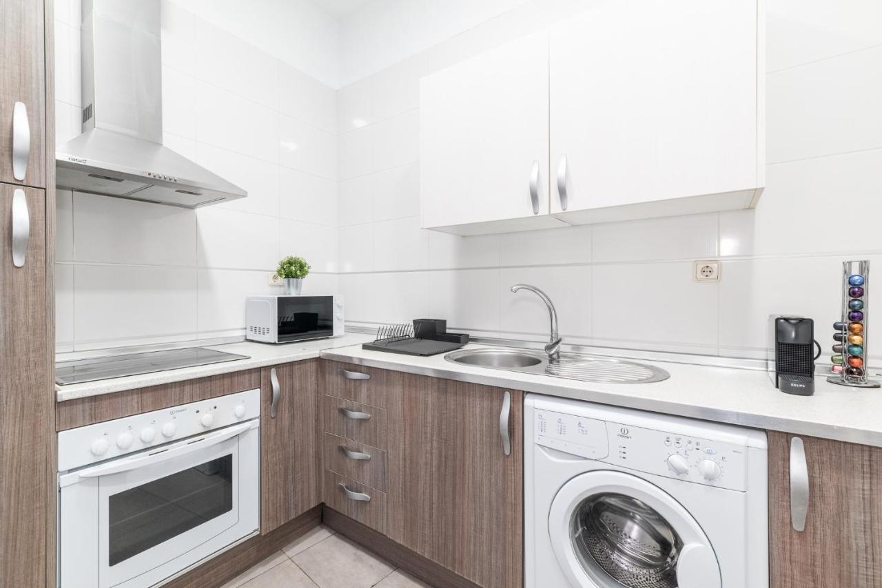 Moderno Apartamento Centro De Granada 2 エクステリア 写真