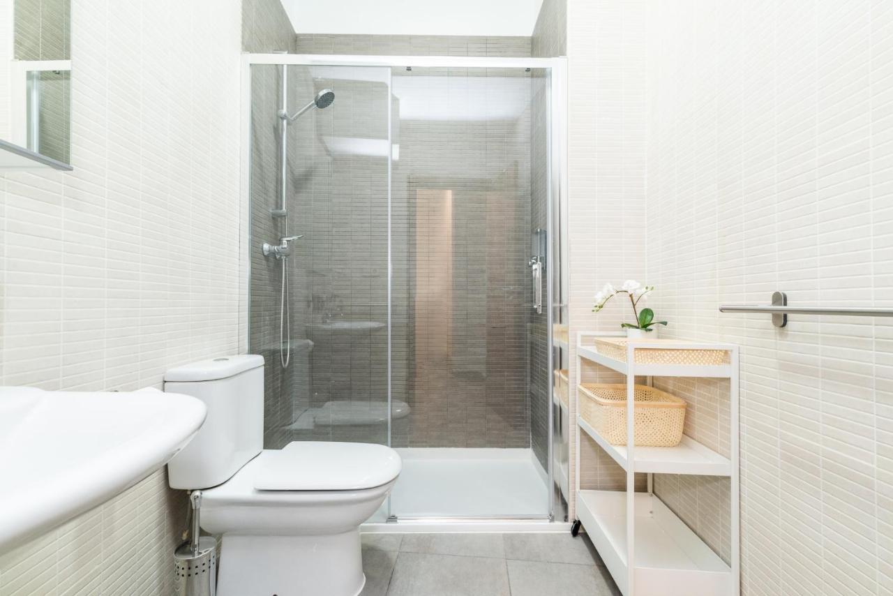 Moderno Apartamento Centro De Granada 2 エクステリア 写真