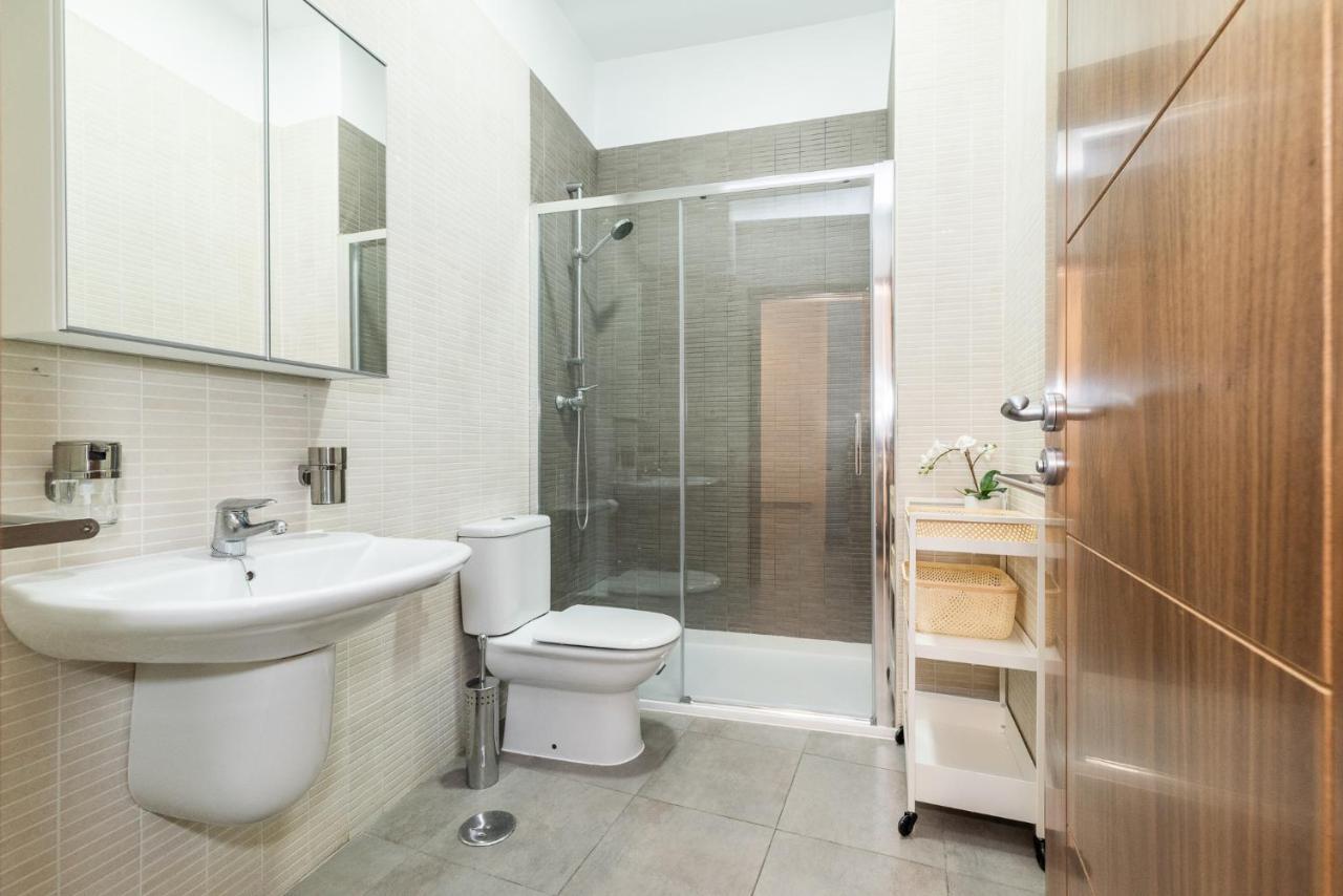 Moderno Apartamento Centro De Granada 2 エクステリア 写真